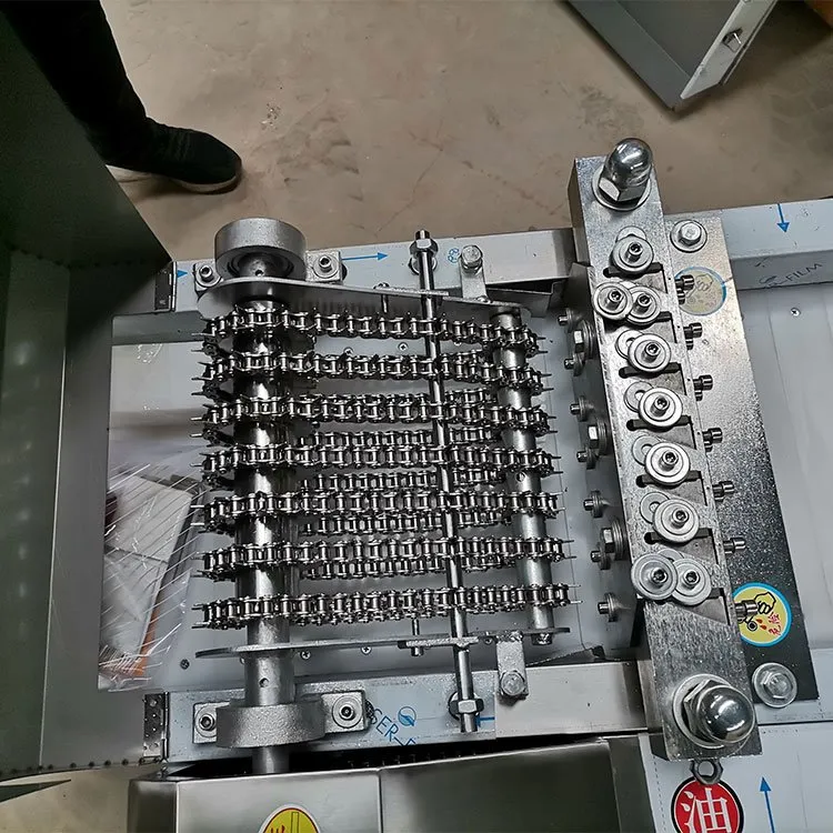 machine for cutting meat