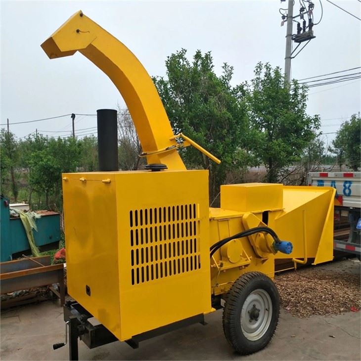 Trituratore per cippatrice a spazzola per legno Diesel
